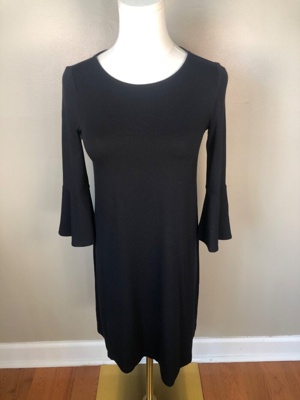 Lilly Pulitzer Ophelia Dress Style 29139 XXS Black Bell Sleeve Swing Shift LBD